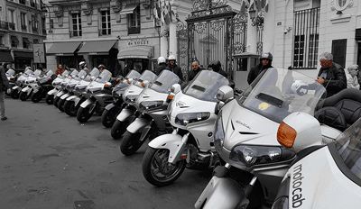 Wahl des Taxifahrers Motorrad